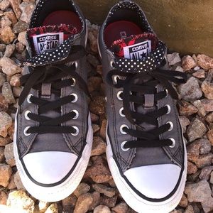 🐞Converse Gray Sneakers🐞